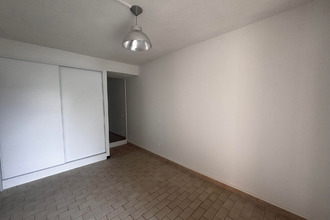 location appartement la-tour-d-aigues 84240