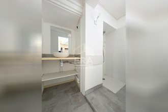 location appartement la-tour-d-aigues 84240