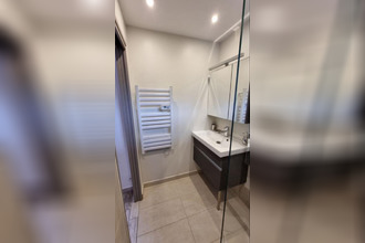 location appartement lamanon 13113