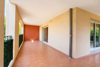 location appartement lambesc 13410