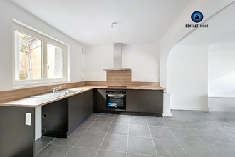 Ma-Cabane - Location Appartement Larche, 184 m²