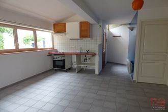 Ma-Cabane - Location Appartement Laroque-Timbaut, 76 m²