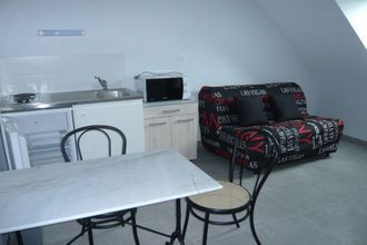 Ma-Cabane - Location Appartement LAVAL, 12 m²