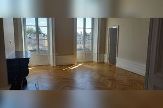 Ma-Cabane - Location Appartement LAVAL, 157 m²