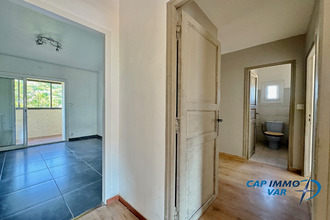 location appartement le-beausset 83330