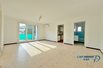 location appartement le-beausset 83330