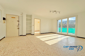 location appartement le-beausset 83330