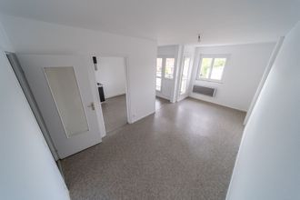 Ma-Cabane - Location Appartement LE CENDRE, 36 m²