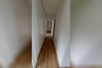 Ma-Cabane - Location Appartement LE CREUSOT, 72 m²