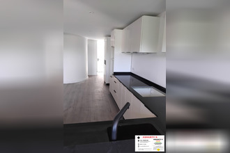 Ma-Cabane - Location Appartement LE GOSIER, 69 m²