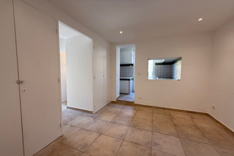 location appartement le-lavandou 83980