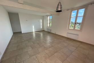 location appartement le-lavandou 83980