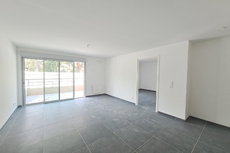 location appartement le-lavandou 83980