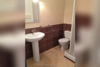 Ma-Cabane - Location Appartement LE VAL, 28 m²