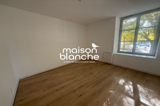 location appartement lencloitre 86140