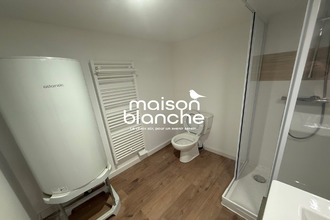 location appartement lencloitre 86140