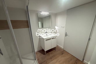 location appartement lencloitre 86140