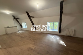 location appartement lencloitre 86140