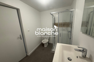 location appartement lencloitre 86140