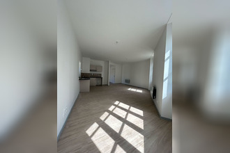location appartement lencloitre 86140