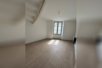 location appartement lencloitre 86140