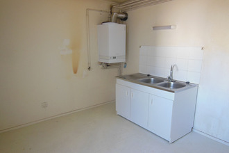location appartement lery 27690