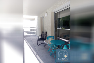 Ma-Cabane - Location Appartement LES ABRETS, 51 m²