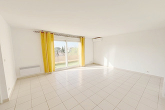 location appartement les-angles 30133