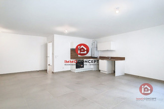 location appartement les-angles 30133