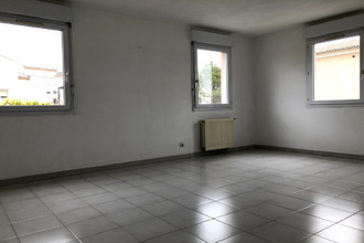 location appartement les-angles 30133