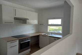 location appartement les-angles 30133