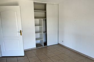 location appartement les-angles 30133