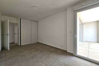 location appartement les-angles 30133