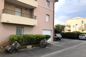 location appartement les-angles 30133