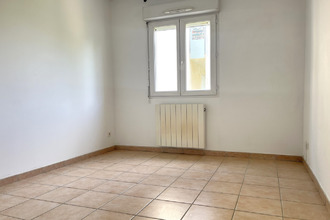 location appartement les-angles 30133