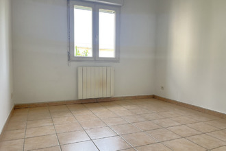 location appartement les-angles 30133