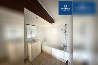 location appartement les-breviaires 78610