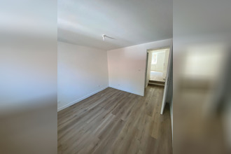 Ma-Cabane - Location Appartement LES NEYROLLES, 33 m²