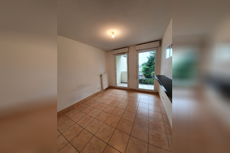 location appartement les-roches-de-condrieu 38370