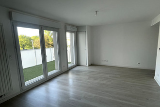 location appartement les-sorinieres 44840