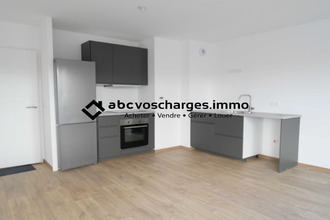 Ma-Cabane - Location Appartement LILLE, 49 m²