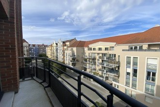 Ma-Cabane - Location Appartement Lille, 56 m²