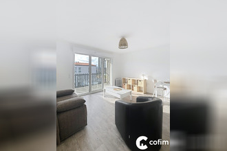 location appartement lons 64140