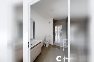 location appartement lons 64140