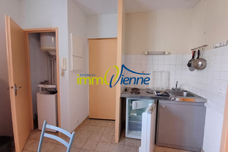 location appartement lussac-les-chateaux 86320