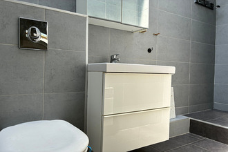Ma-Cabane - Location Appartement MARSEILLE 8, 62 m²