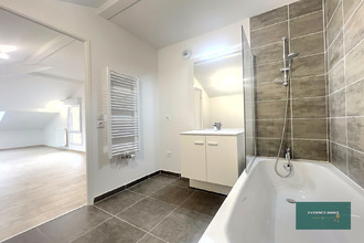 location appartement maubec 38300