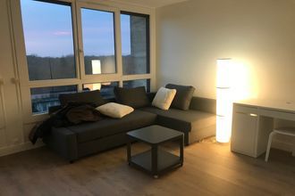 Ma-Cabane - Location Appartement Meudon la foret, 27 m²