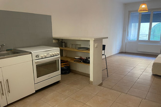 location appartement meyrargues 13650