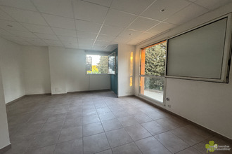 Ma-Cabane - Location Appartement Meyreuil, 26 m²